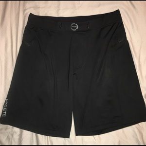 Hylete Helix II black shorts